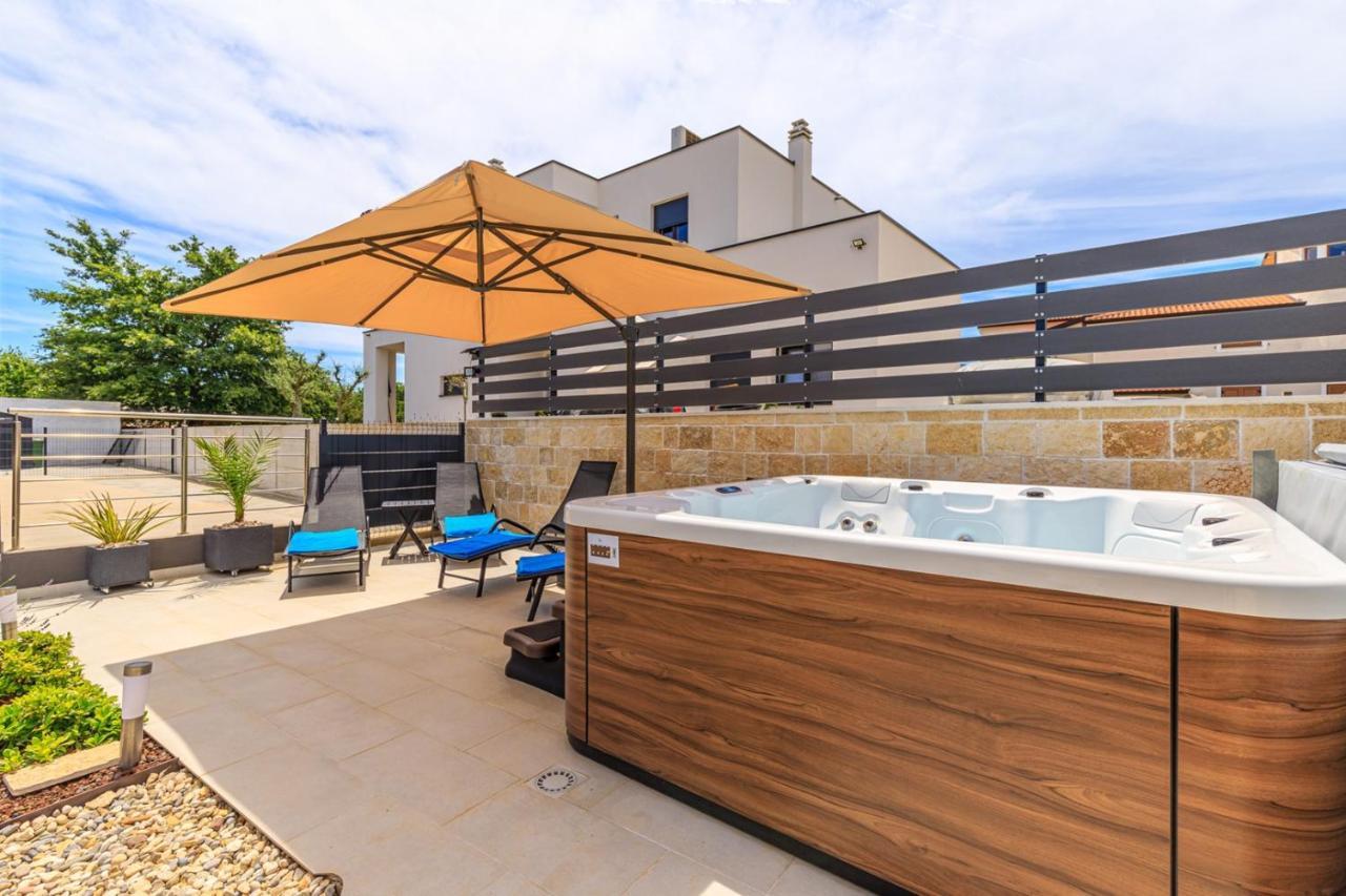 Sabena Apartment With Private Whirlpool Poreč Exterior foto